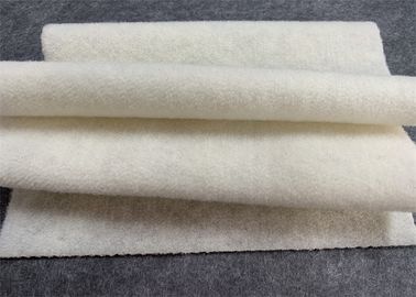 백색 저항하는 비 길쌈된 펠트 직물 1.5mm 간격 목록 패킹 눈물